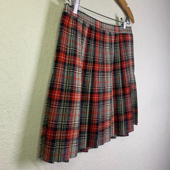 The Villager Skirt Vintage Mini Pleated Tartan Schoolgirl‎ Wool Raw Hem Side Zip - Picture 7 of 11